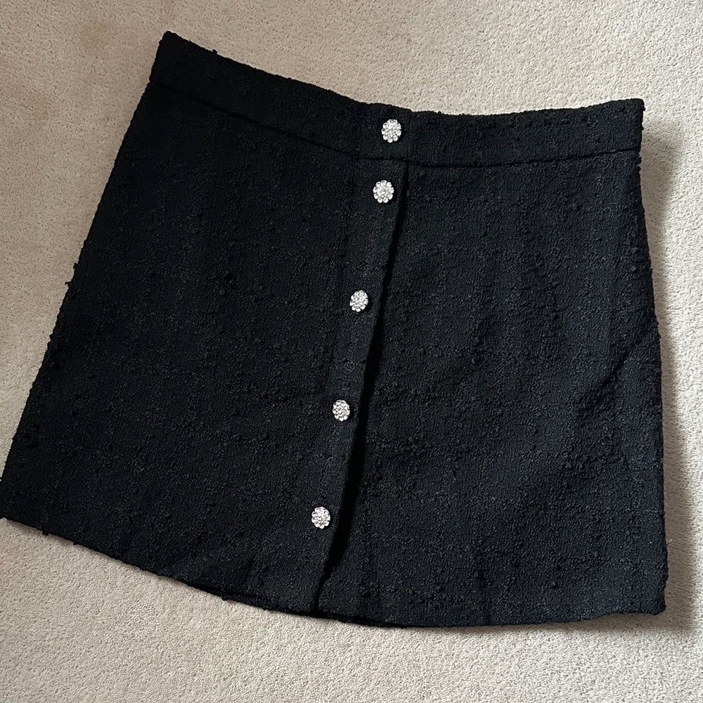 H&M Black Button-Up Skirt!